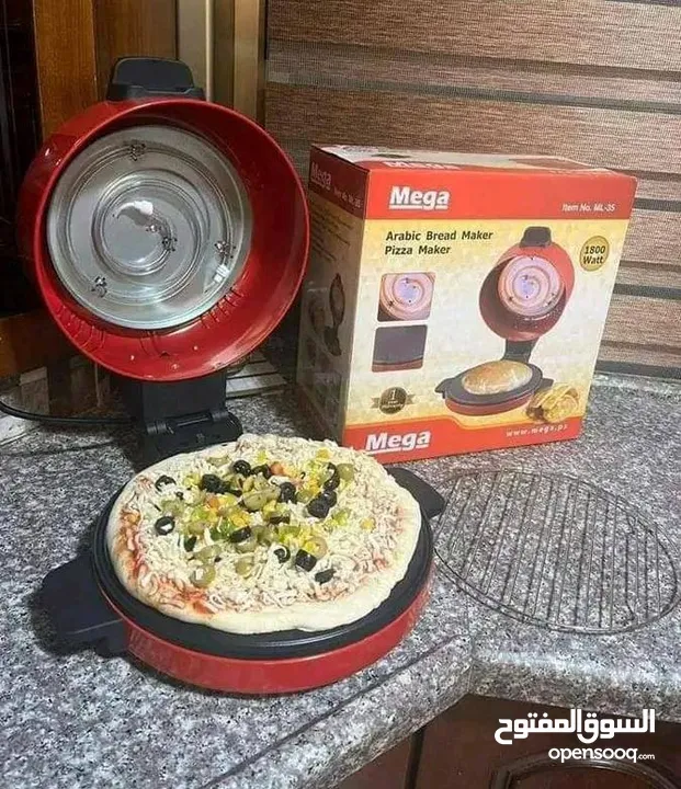 خبازة بيتزا ومعجنات