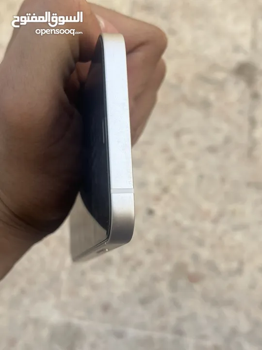 آيفون 12 عادي