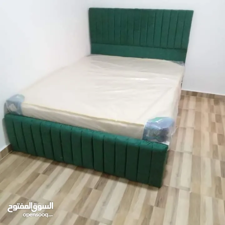 2 كرفايه + 2 دوشك + مقعد 