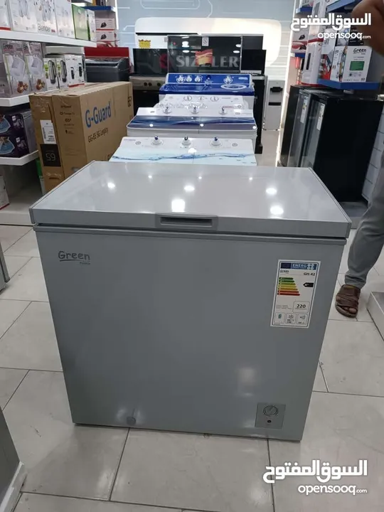 عرض نااار على فريزر بطح جرين هوم 200 لتر سلفر و 300 لتر سلفر وجميع الأحجام