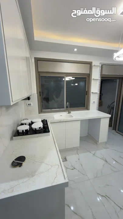 شقة سوبر ديلوكس للإيجار غير مفروش