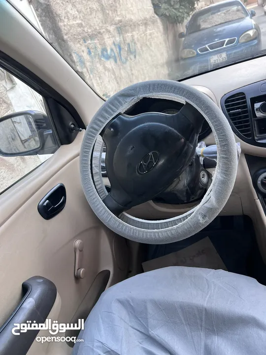 سيارة i10 2009 للبيع نظيفة