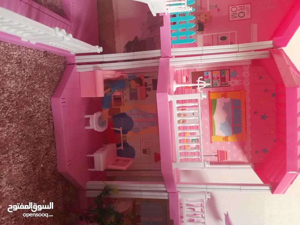 قصر باربي للبيع