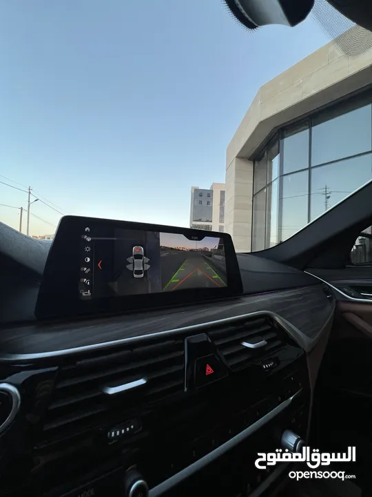 Bmw 530e 2017 بحالة الوكاله