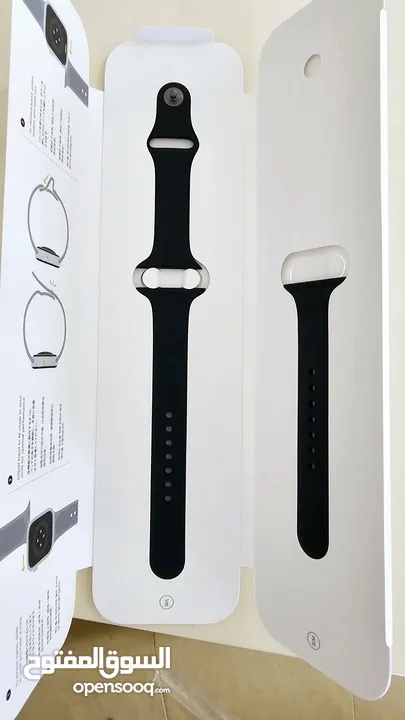 ساعة ابل الاصدار 8 الحجم 45 ملم  Apple whatch series 8  45mm