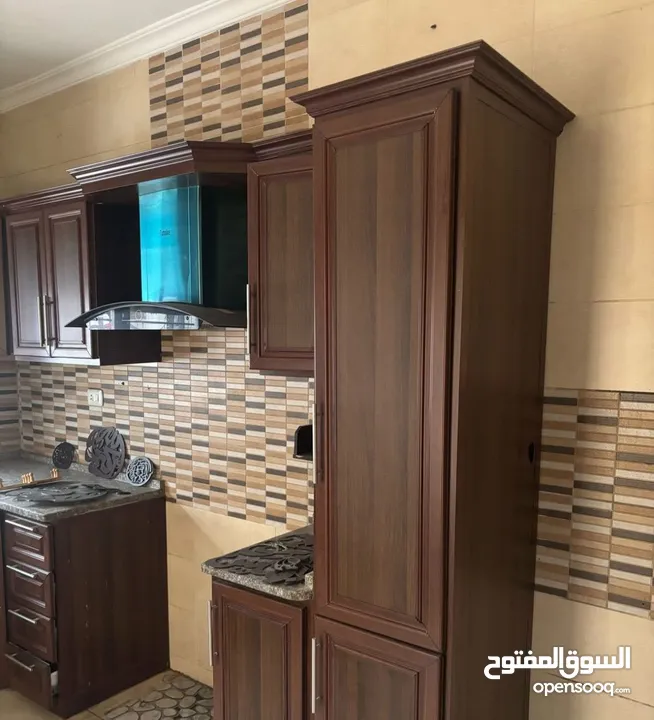 شقة للايجار في ضاحية الرشيد