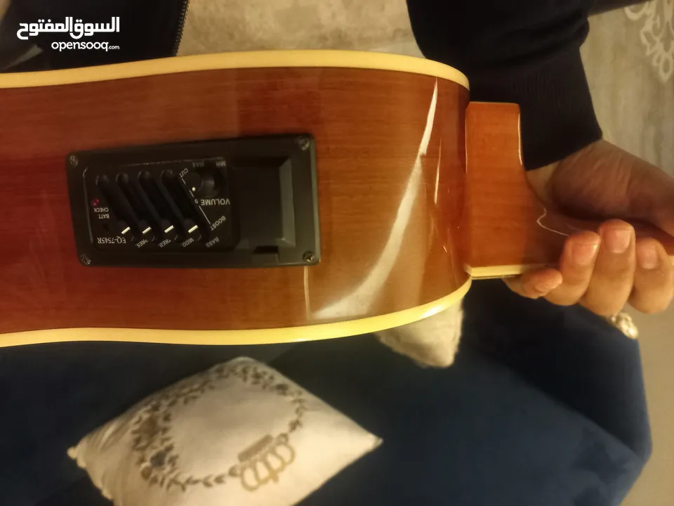 جيتار اكوستك