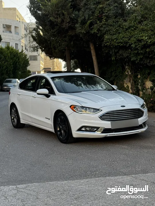 فورد فيوجن موديل 2018 فحص ثلاث جيد ... مضروب الراسيه خلفي.. استخدام شخصي... بحاله الوكاله..