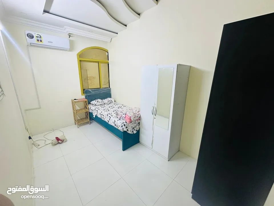 بدون عموله افخم سكن مشترك بنات وشباب في عجمان المويهات و الروضة شامل جميع الخدمات فرش جديد اول ساكن