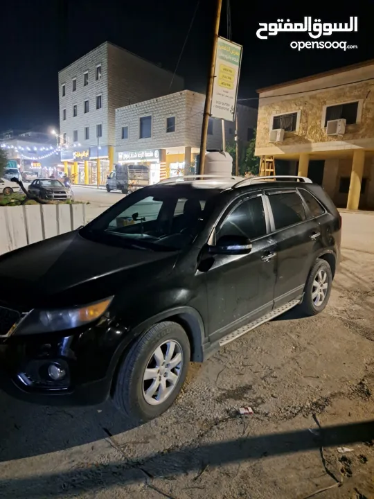 سيرانتو 2012 اسود بانوراما 4×2