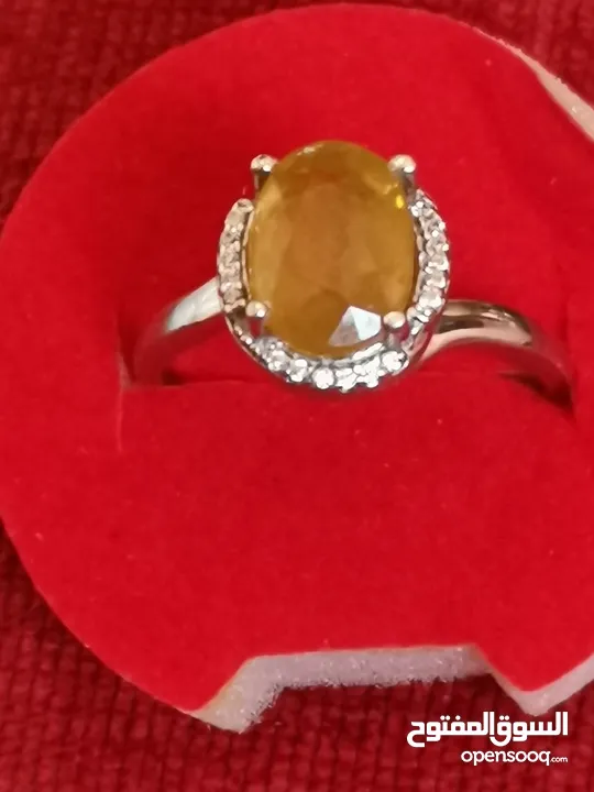 خاتم ياقوت زفير اصفر نوادرsaphhire ring gemstone خاتم ستاتي ناعم باللون الأصفر النادر من الياقوت