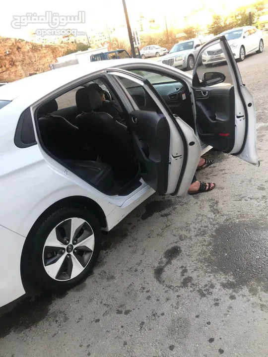 هونداي ايونك 2018 للبيع