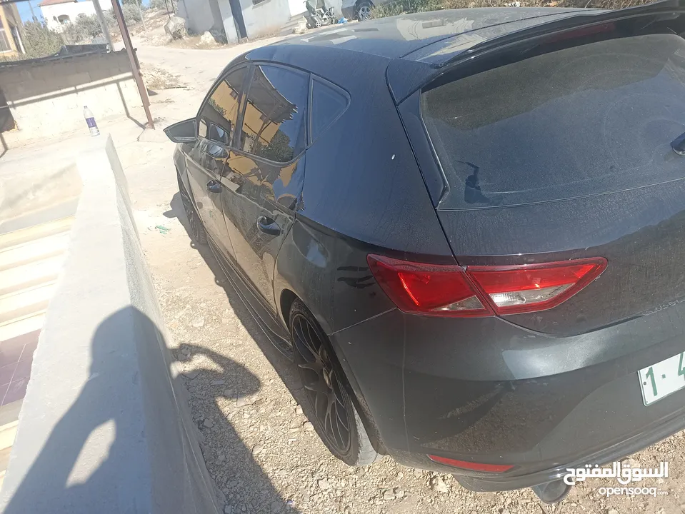 سيات ليون 2015