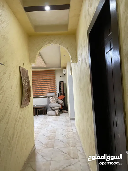 شقة مميزه للبيع في طبربور شارع الحج  قريب من بيت معان بسعر مغري 52000