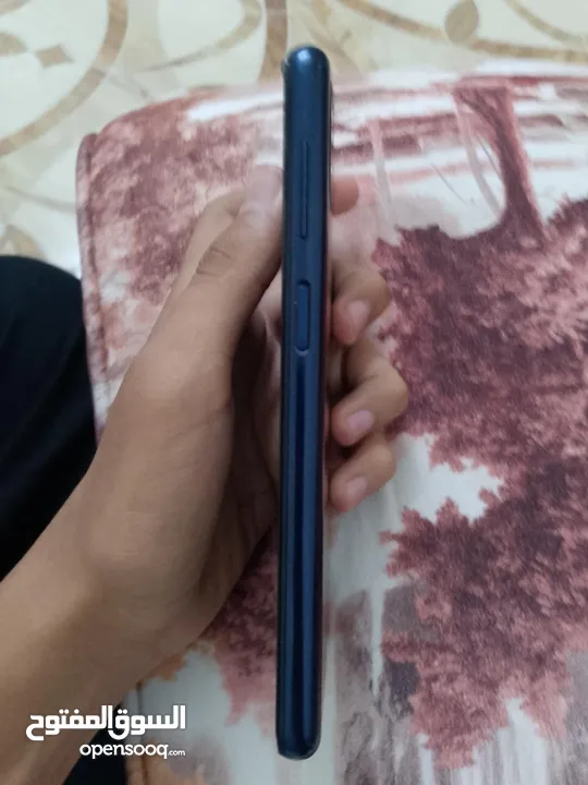 سامسونج جالاكسي للبيع بسعر ممتاز جدا او للبدل على ايفون x او ايفون 8 plus و