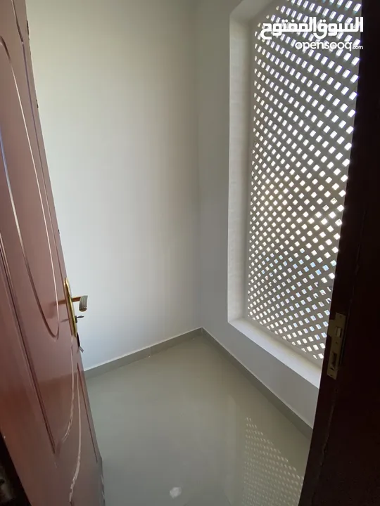 Flat for rent in bousher/شقق للايجار ف بوشر