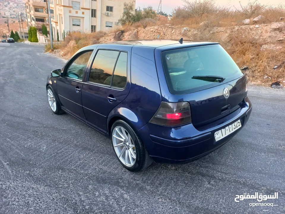 جولف MK4 موديل 2003 مميزه للبيع