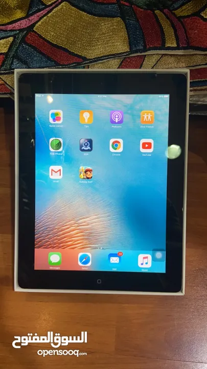 Apple iPad 32GB is available in mint condition