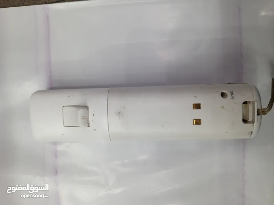 جهاز تحكم زي Wii remote جهاز التحكم الرئيسي لجهاز العاب المنزلي wii