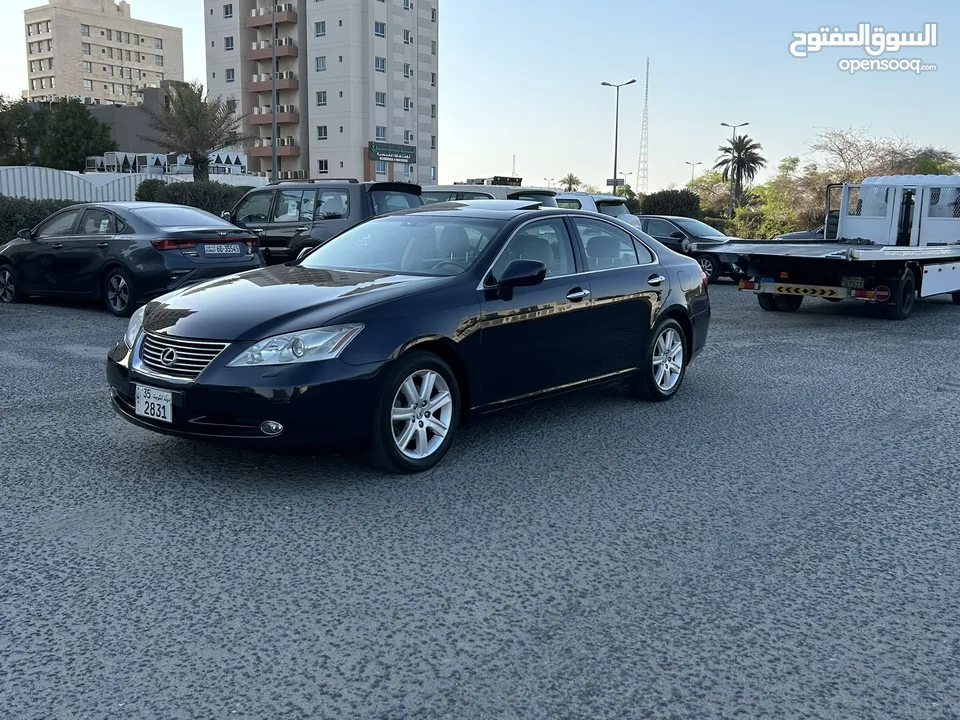 للبيع لكزس ES350 بحالة ممتازة