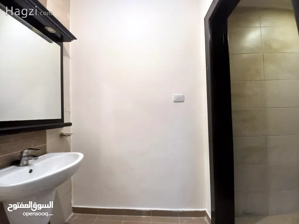 شقة مفروشة للإيجار في دير غبار  ( Property 35824 ) سنوي فقط