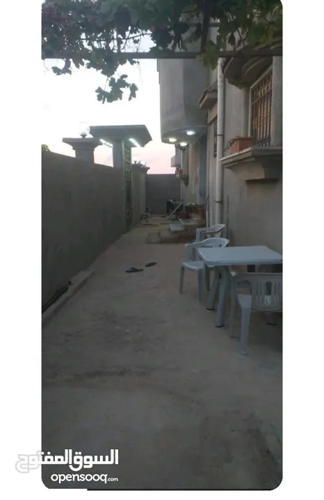 فيلا دور واحد علي شارعين قطران قنفوده خلف مسجد الزروق
