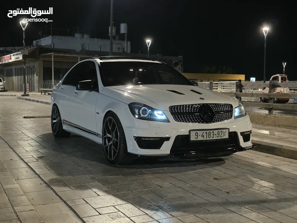 مرسيدس c200 w204