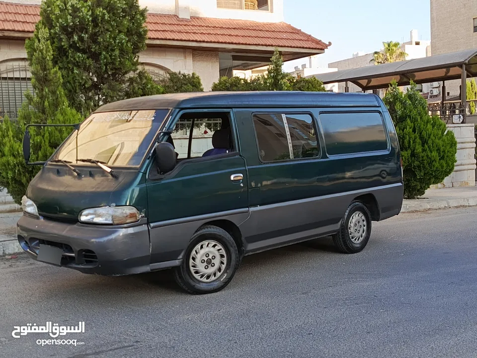 (باص H100للبيع بسعر مغري))  (للجادين فقط)