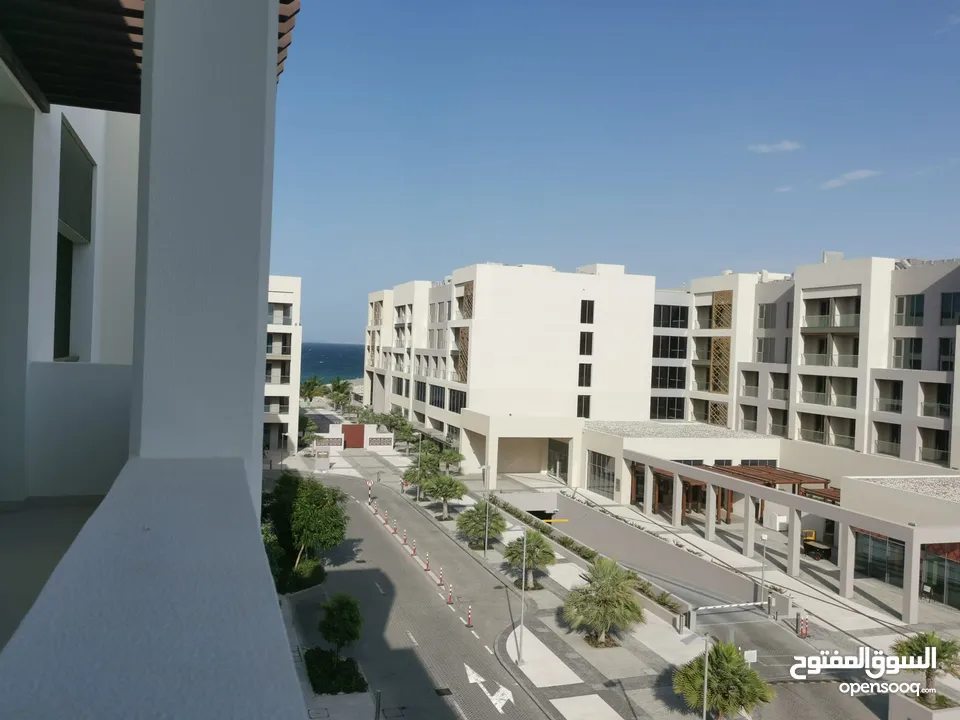 For Sale 2+1 Bhk Apartment In Al Mouj  / Kempenski View   للبيع شقة غرفتين وصالة في الموج
