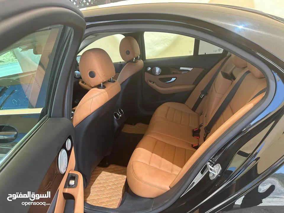 مرسيدس C200 2019 بحالة ممتازة