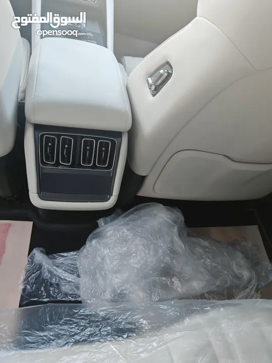 BYD SONG L        2023