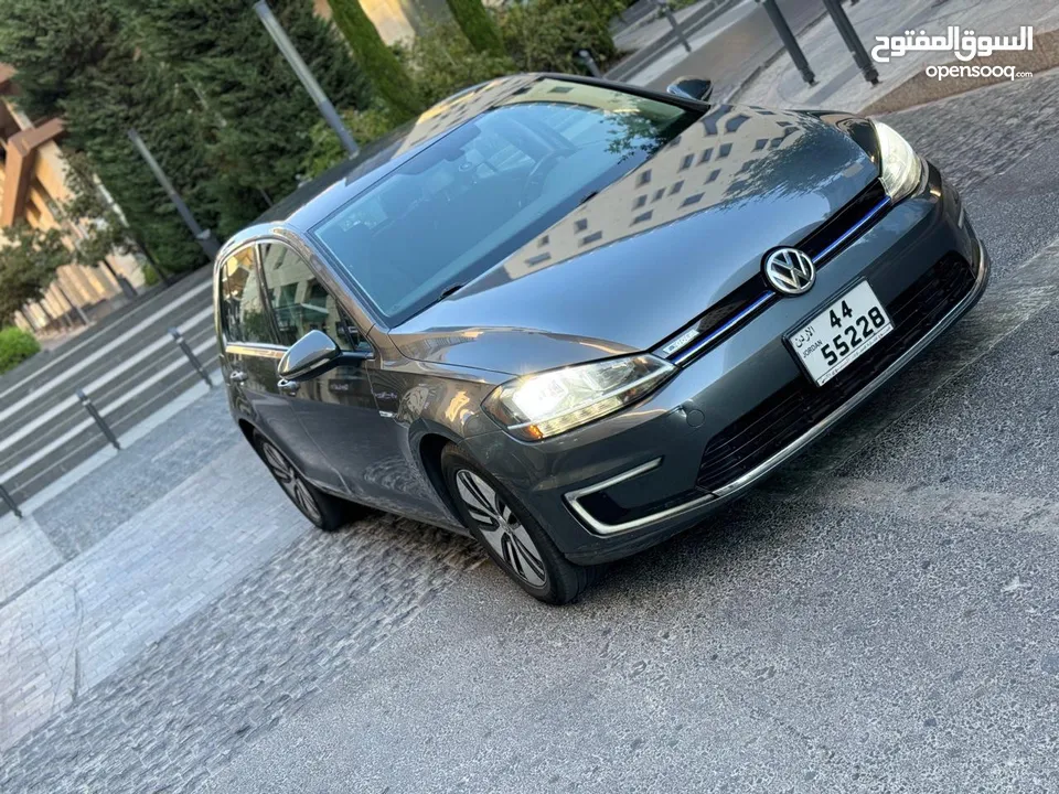 ‏2017 Volkswagen e-golf SE جولف كهرباء 2017