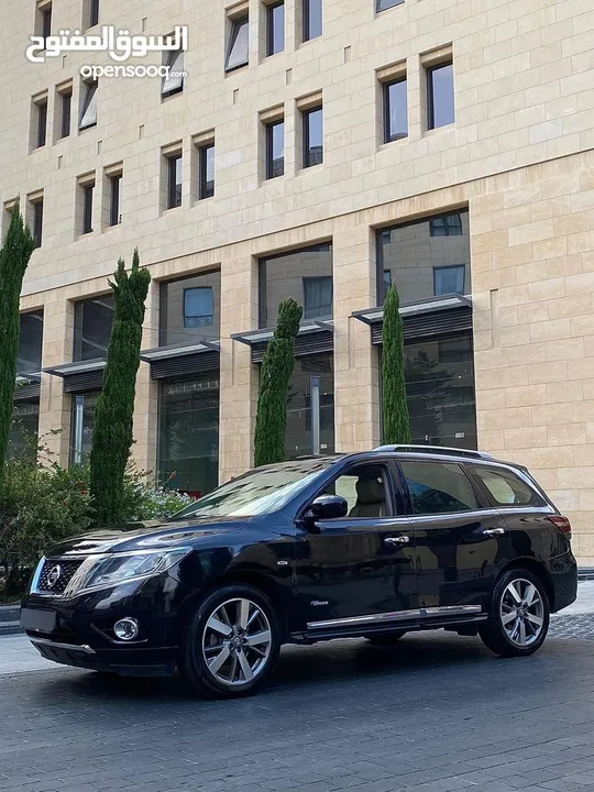 Nissan Pathfinder 2015