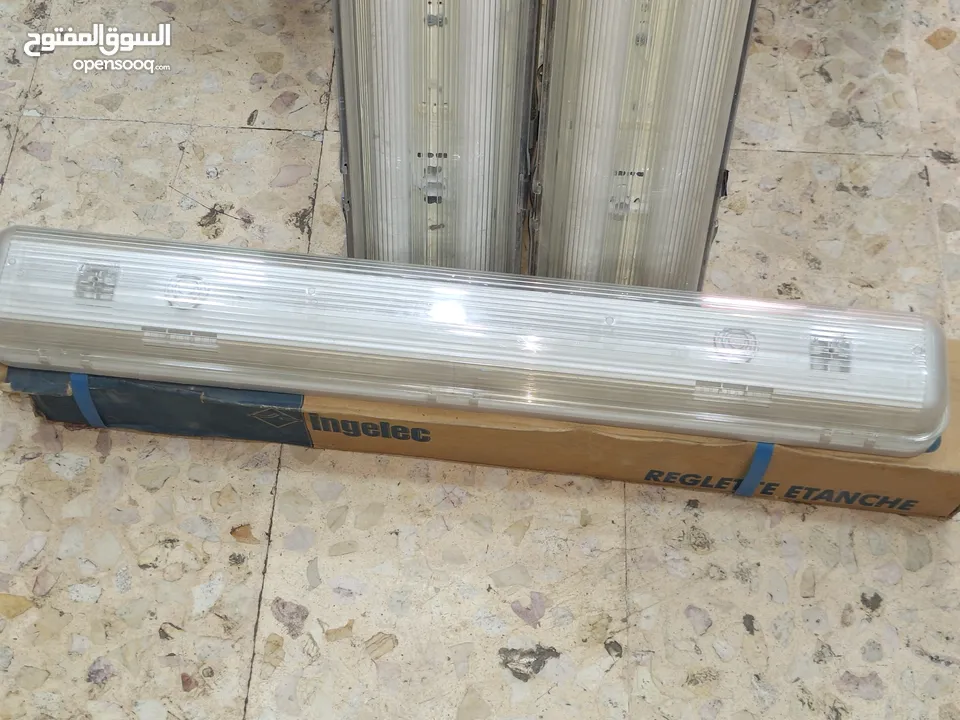 مجموعة أغراض للبيع بسعر مغري