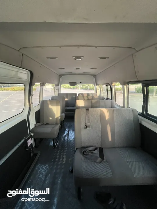 باص نيسان  Nissan bus