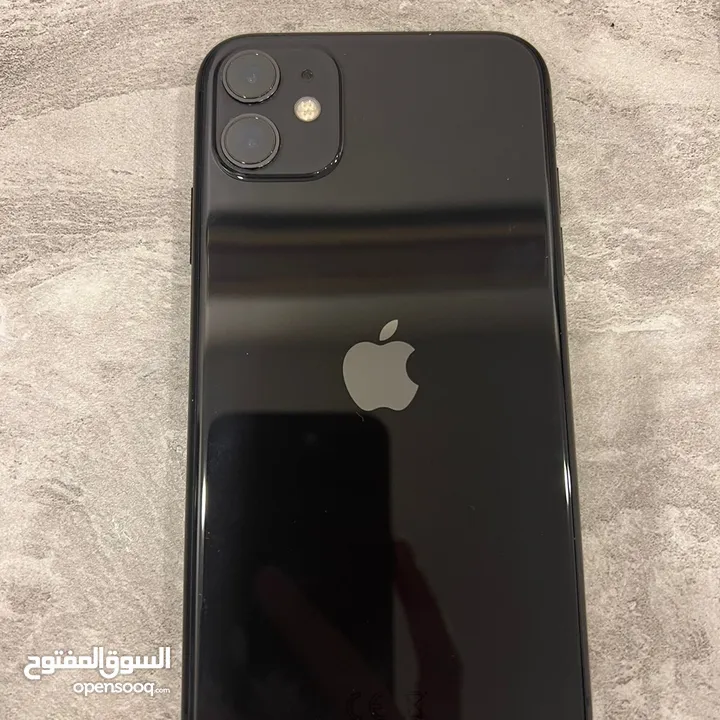 ايفون 11للبيع بحالة ممتازة iPhone 11