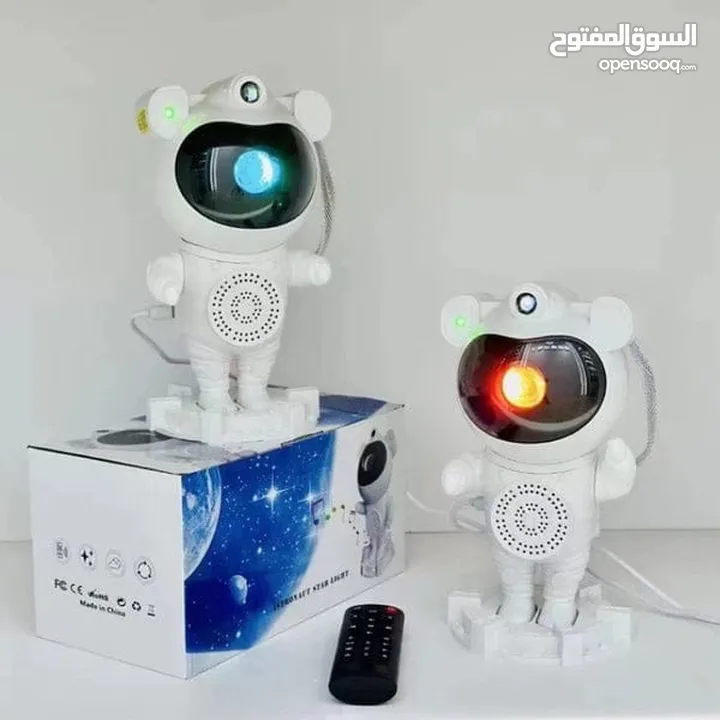 رجل الفضاء المضيئ الاصدار الاحدث بسماعة وموسيقا