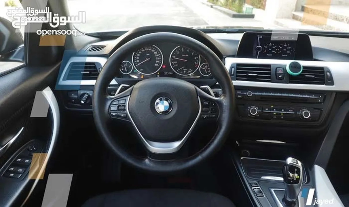 بي ام دبليو BMW 320i 2012