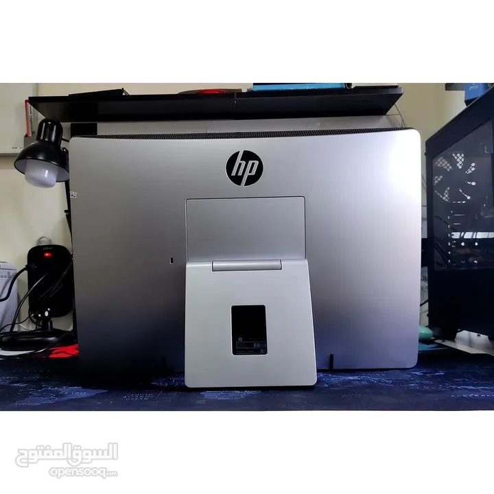 HP All-in-One Core i7- 2.8 GHZ Gen6 Ram 8GB DDR4, 256 GB SSD with original HP power adapter Wi-Fi