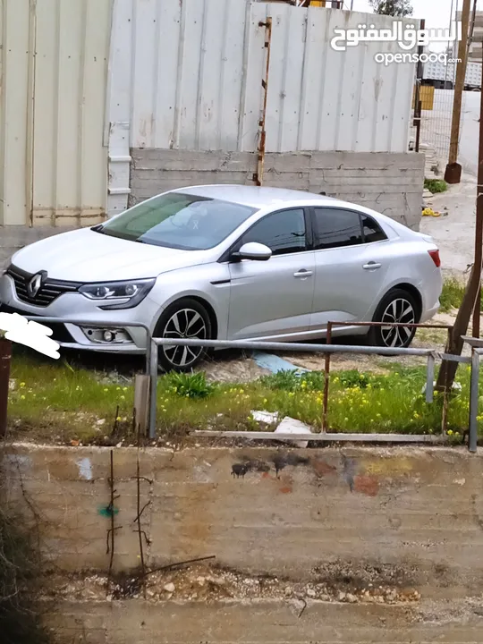 رينو ميجان