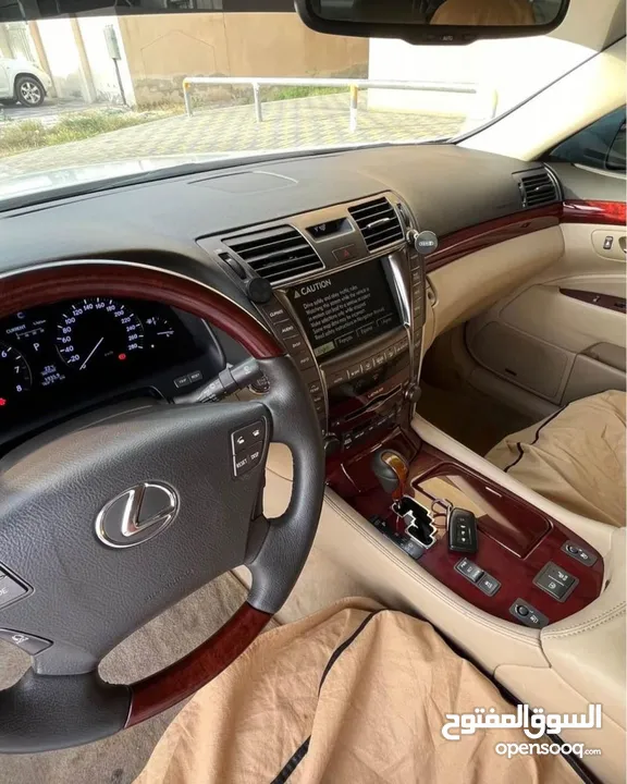 Lexus LS460 2007