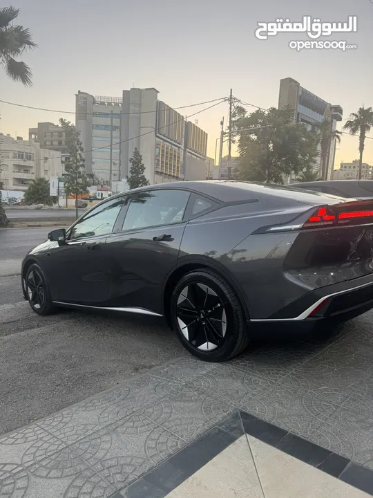 زيروSL03 ديبال 2025  كفالة الوكيل الحصري  23000الف مع نقل ملكية مع تامين شامل