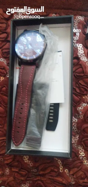 موجودة ساعة للبيع بسحاب