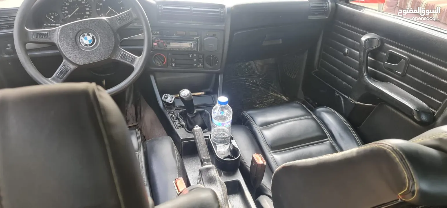 بي ام E30 مويل 1988