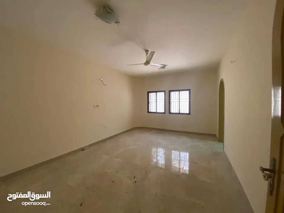 3 bedrooms apartment in Qurum