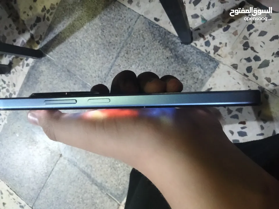 تلفون ريدمي A3 و تكنو سبارك 7
