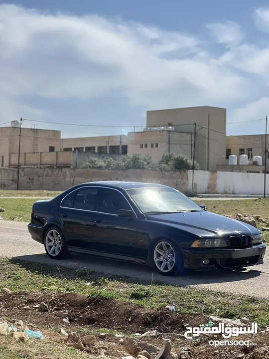 Bmw 520i e39 بي ام دبليو دب جير عادي الرجاء التواصل على رقم بالاعلان  ا2003