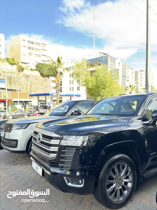 Land Cruiser 2024 3500 twin turbo