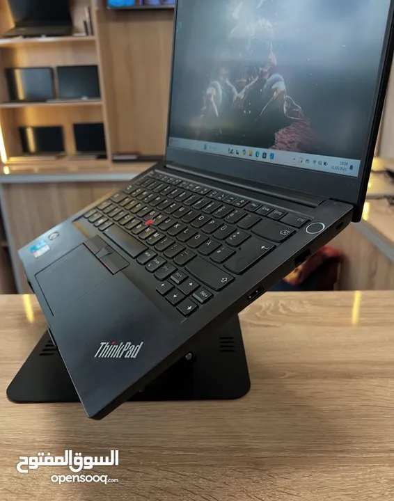 لابتوب  Lenovo thinkpad E14.. . . . .