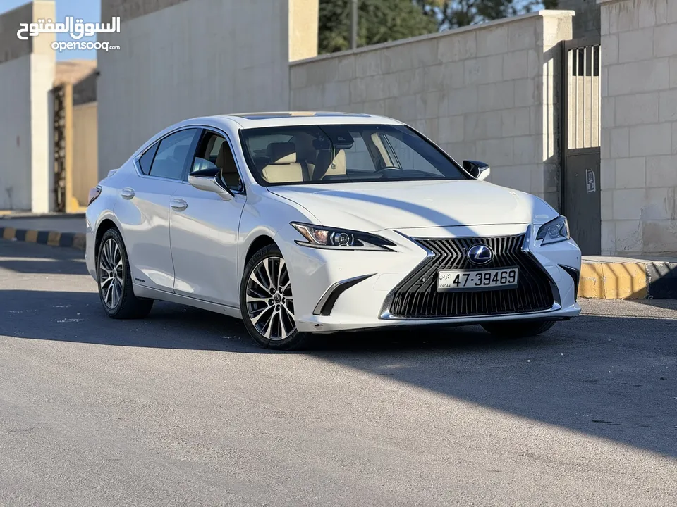 ‏Lexus Es300h limited 2019